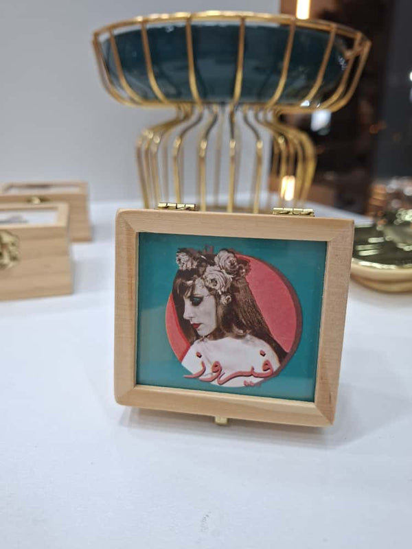 voila gift shop music box Fairuz – Sahar Layali
